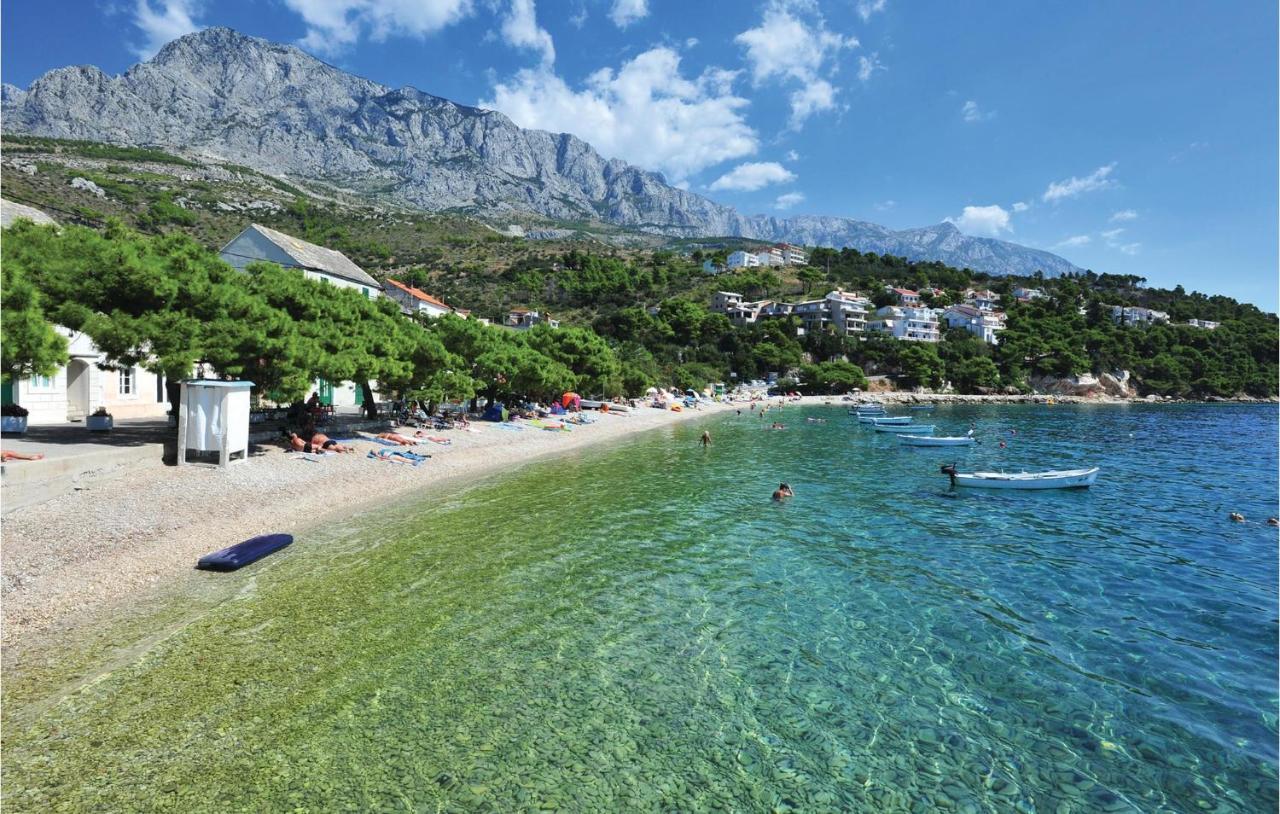 Beautiful Apartment In Krvavica With Kitchen Εξωτερικό φωτογραφία